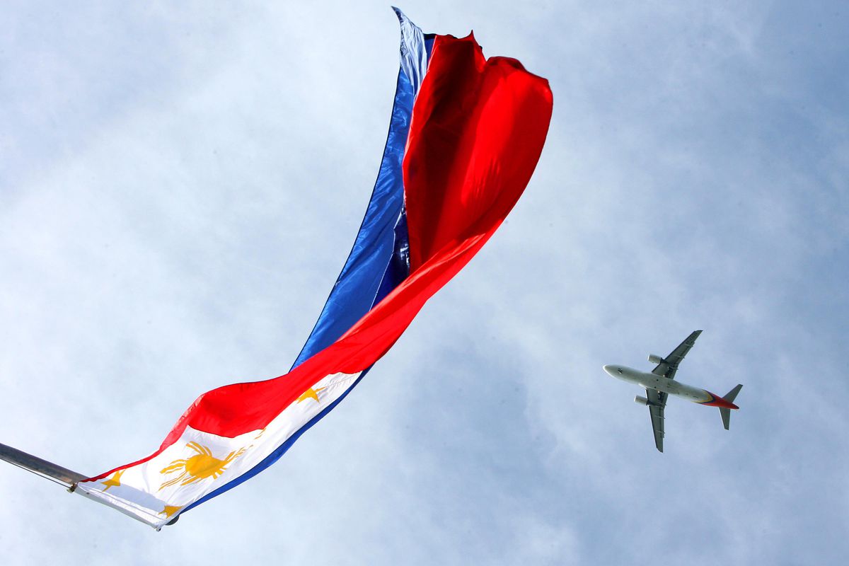 Filipinler'deki Depremin Ardından General Santos Uluslararası Havalimanı'nda Uçuşlar Durduruldu