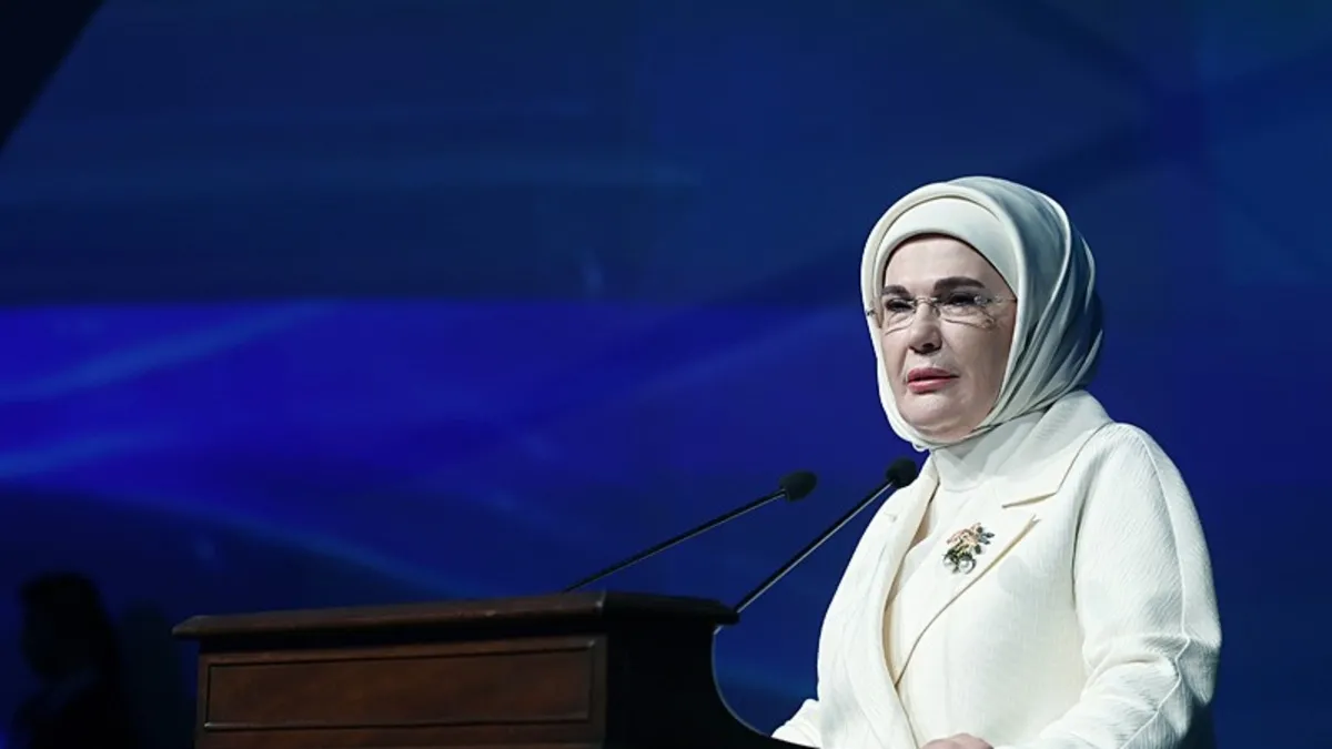 Emine Erdoğan'dan sıfır atık paylaşımı: Daha bilinçli bir yaşam kültürüne katkı sunacak