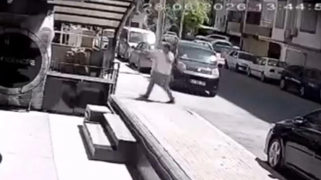 Şanlıurfa'da silahlı saldırı kamerada: 1 yaralı