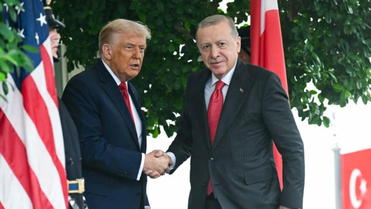 Ankara'da tarihi zirve! Cumhurbaşkanı Erdoğan, NATO Zirvesi'ni işaret etti: Donald Trump ile baş başa görüşecek!