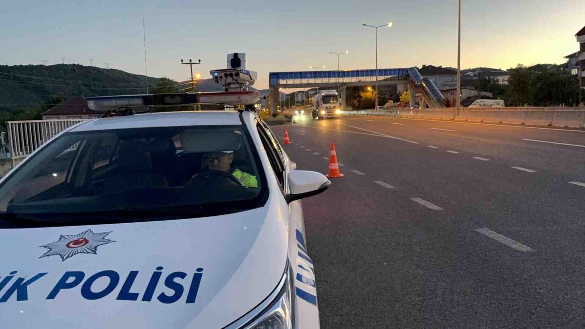 232 Araç trafikten men edildi