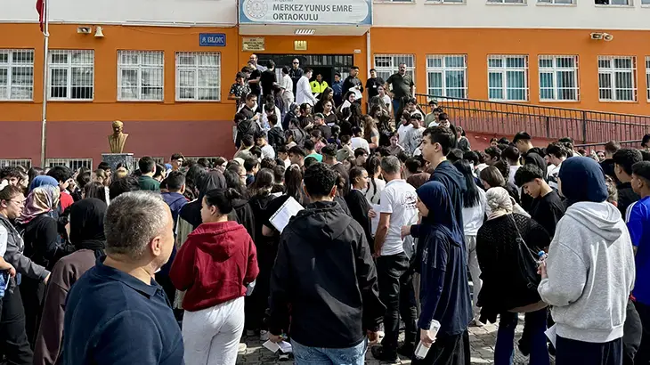 SON DAKİKA LGS 2026 soruları ve cevap anahtarları yayımlandı! İşte sözel ve sayısal kitapçıkları...TIKLA ÖĞREN