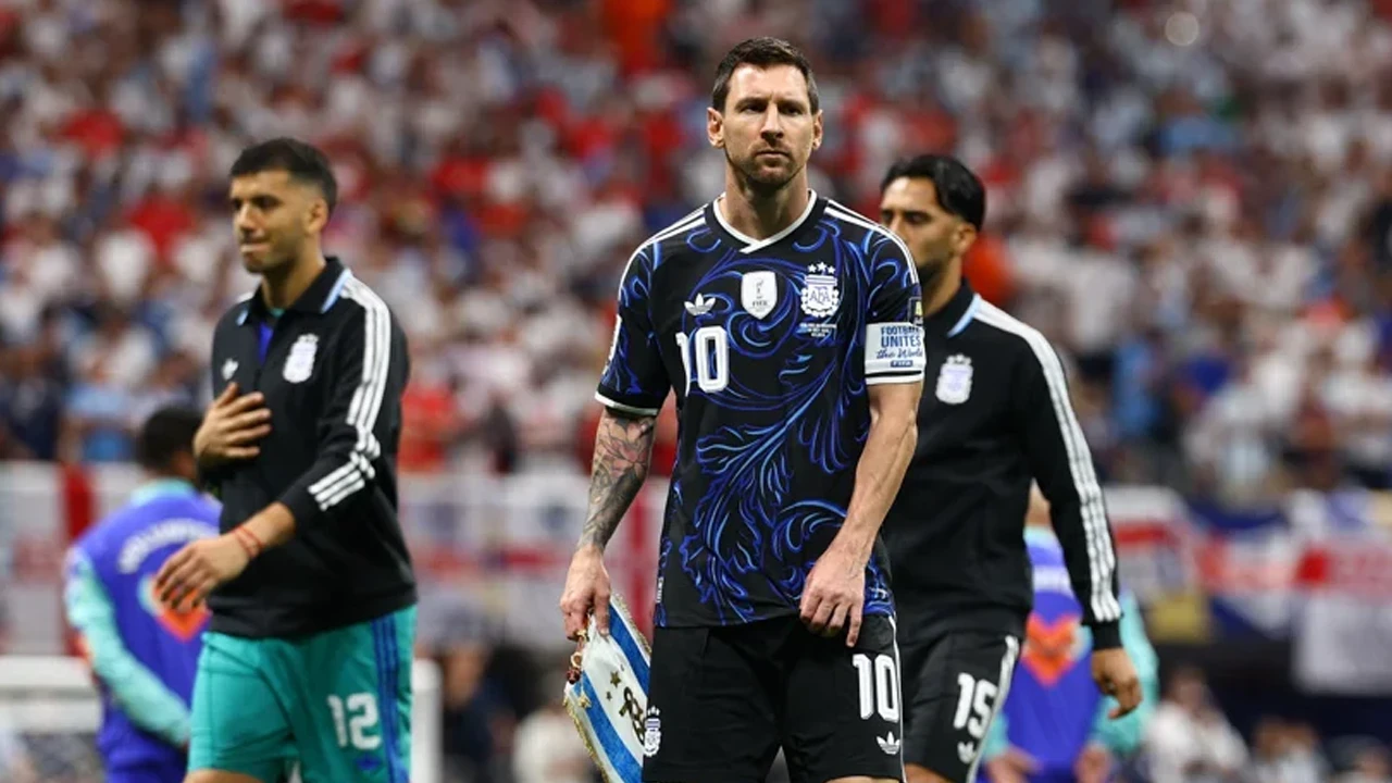 Arjantin'den Müthiş Geri Dönüş: Messi Sahneye Çıktı, Final Biletini Kaptı