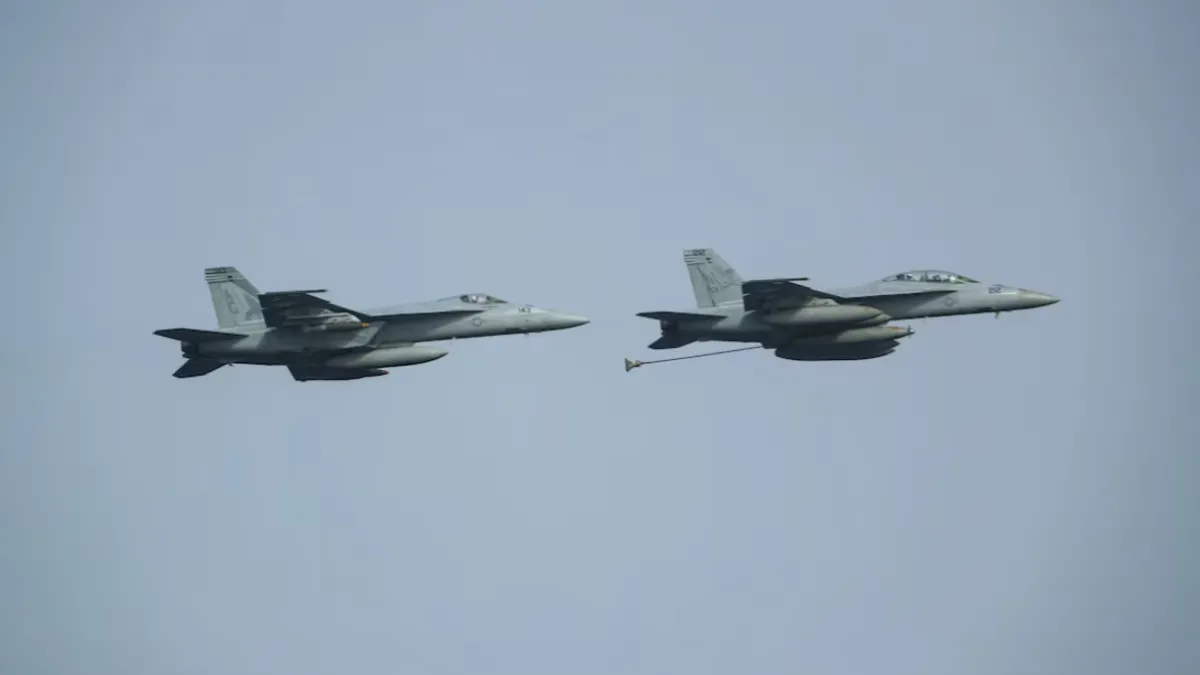 ABD ordusunda alarm: F/A-18 savaş uçağı düştü