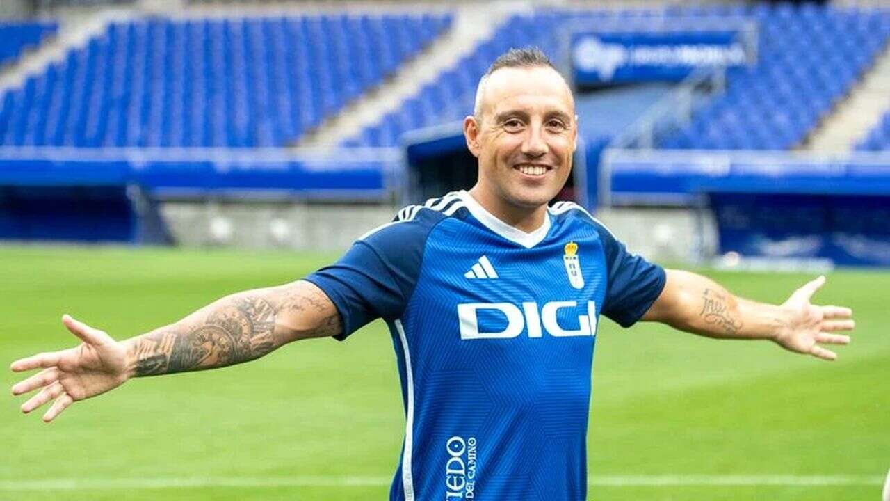 İspanyol futbol efsanesi Santi Cazorla 41 yaşında kramponlarını astı