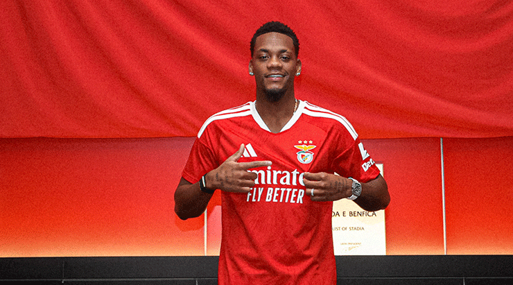 Benfica, Jhon Duran'ı resmen açıkladı