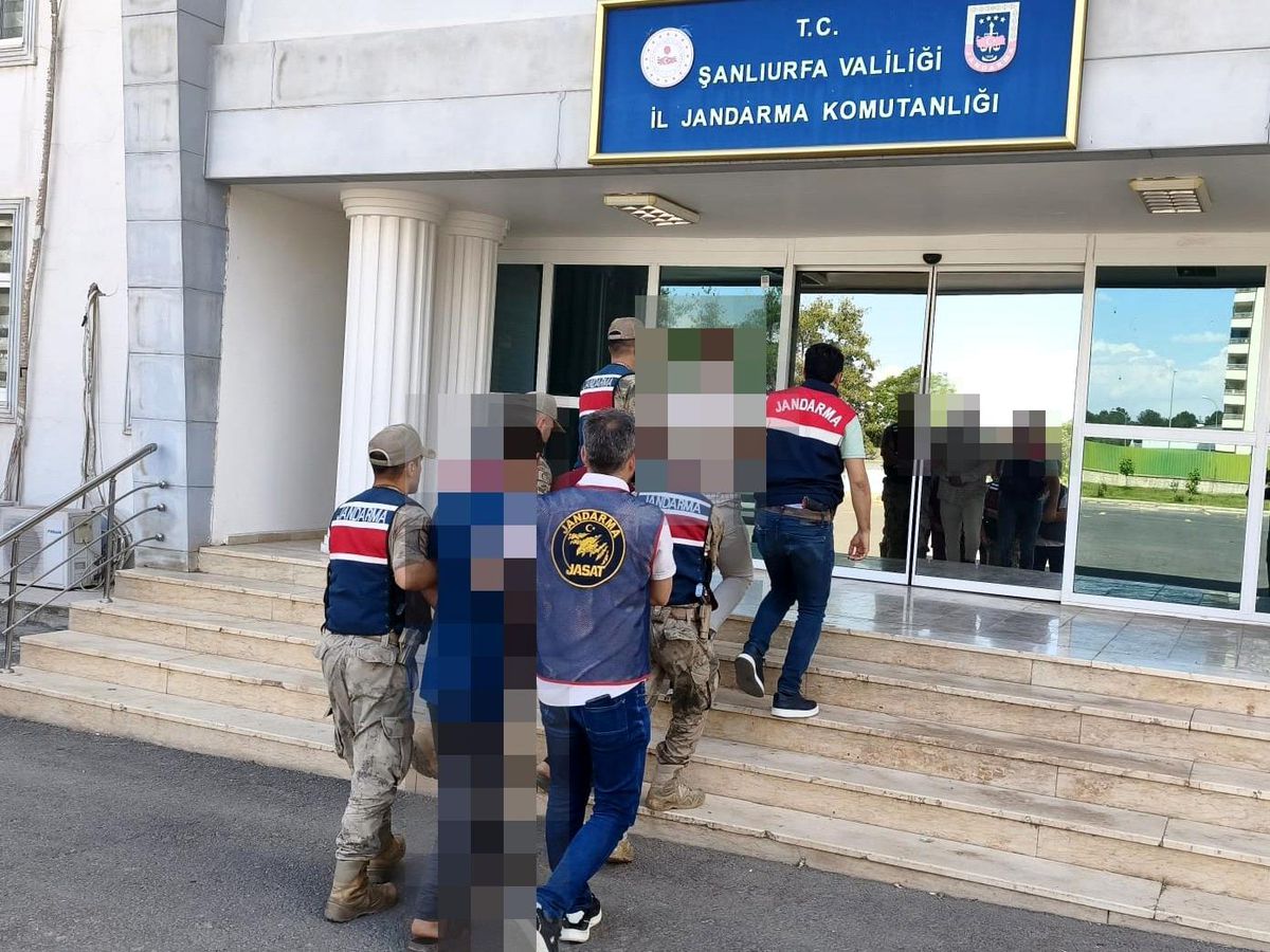 Şanlıurfa'da 32 şahsa göçmen kaçakçılığından işlem yapıldı