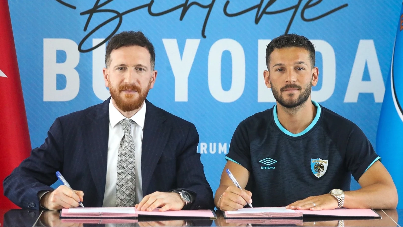 Erzurumspor, hocasına ve 5 futbolcuya imza attırdı