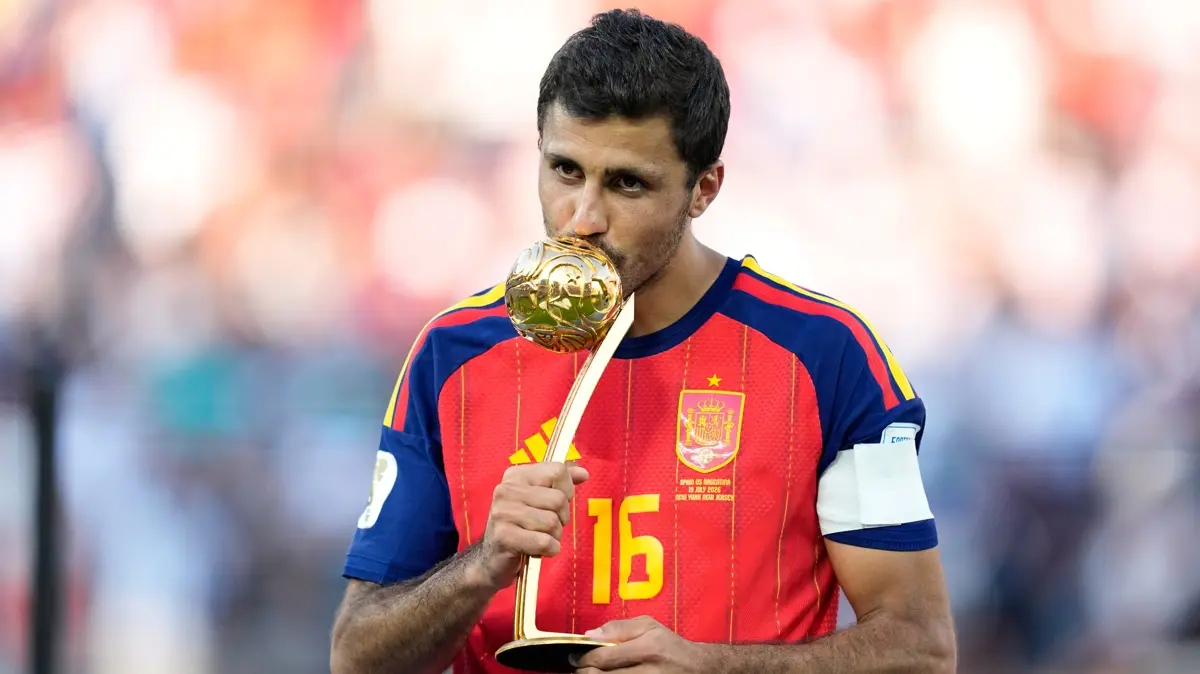 Real Madrid, Rodri'nin peşinde