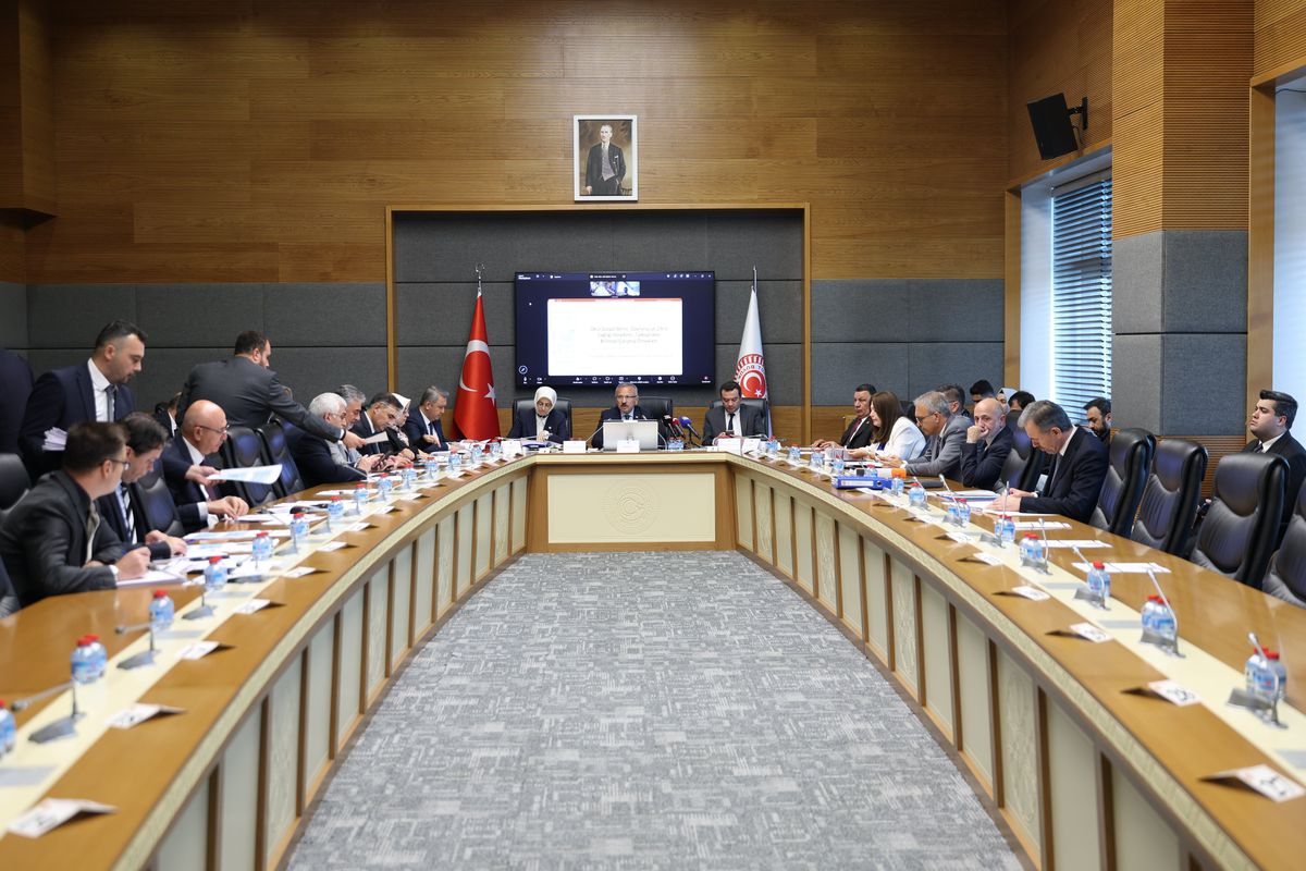 TBMM Okul Olaylarını ve Dijital Risklerini Araştırma Komisyonu toplandı