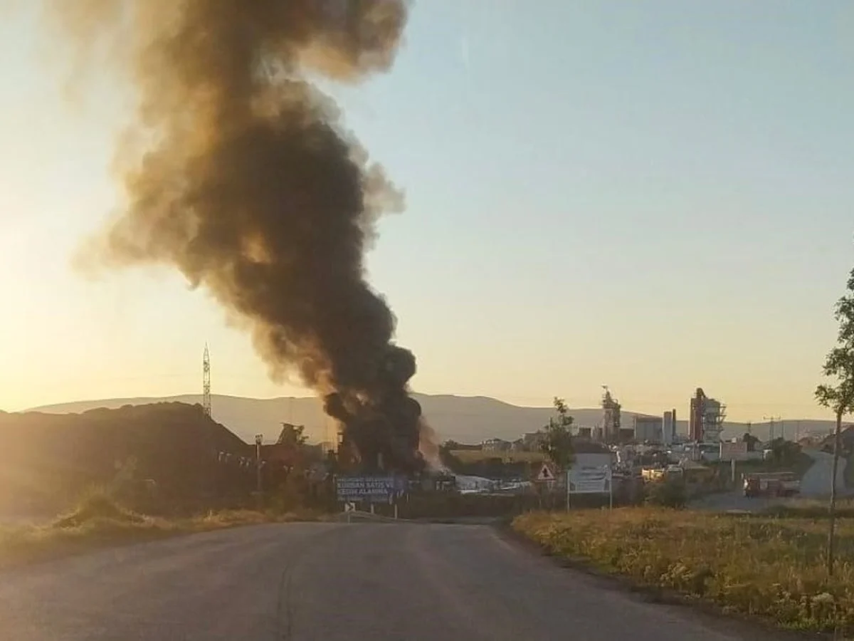 Kayseri'de asfalt şantiyesinde korkutan yangın