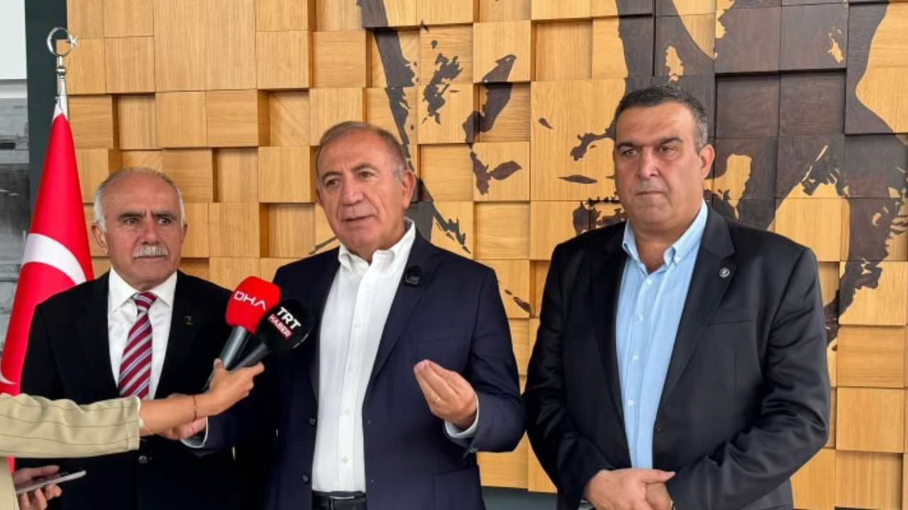 CHP İstanbul'da tedbir kararı sürecek: Gürsel Tekin görevine devam edecek