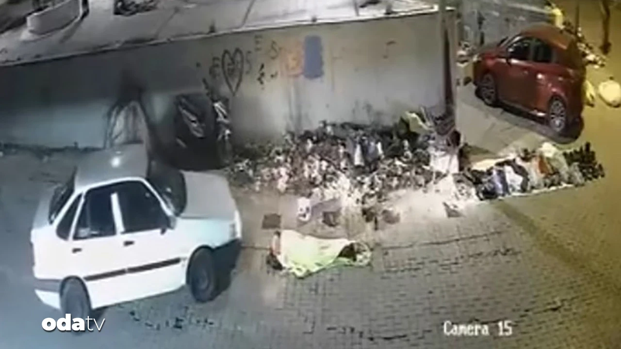 Korku dolu anlar: Uyurken otomobilin altında kaldı