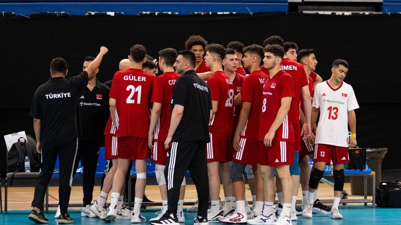 Aferin çocuklar: Finale çıktık