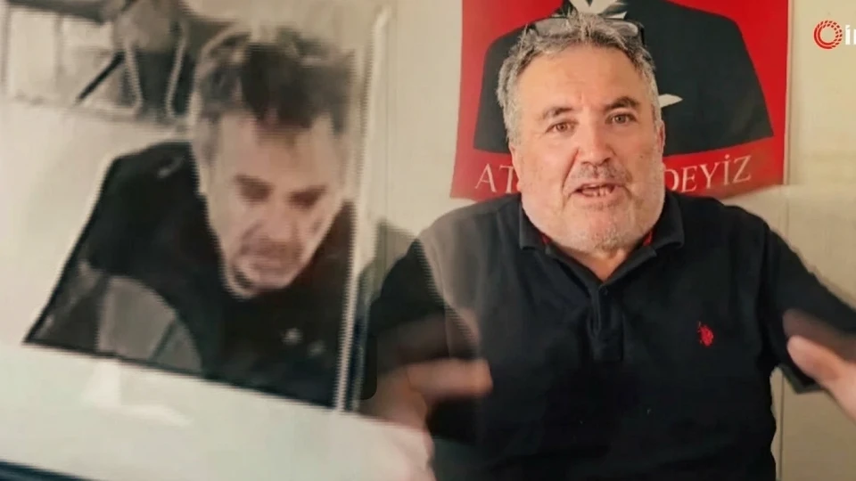 Bolu'da banka şubesinde şaşkına çeviren anlar! Tavandan kedi düştü