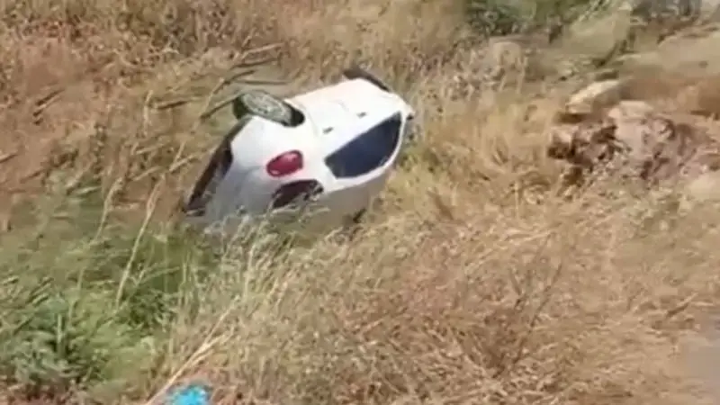 Hatay'da iki otomobil çarpıştı; 6 yaralı