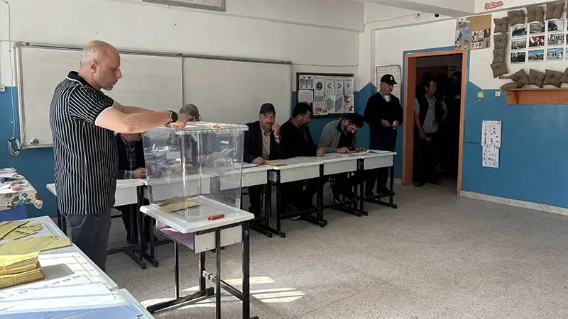Tokat’ta 4 beldede 5 bin 682 seçmen sandık başında