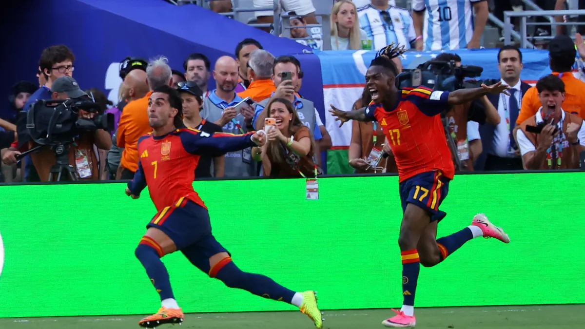 Dünya Kupası şampiyonu İspanya! Messi'den sıfırlı veda