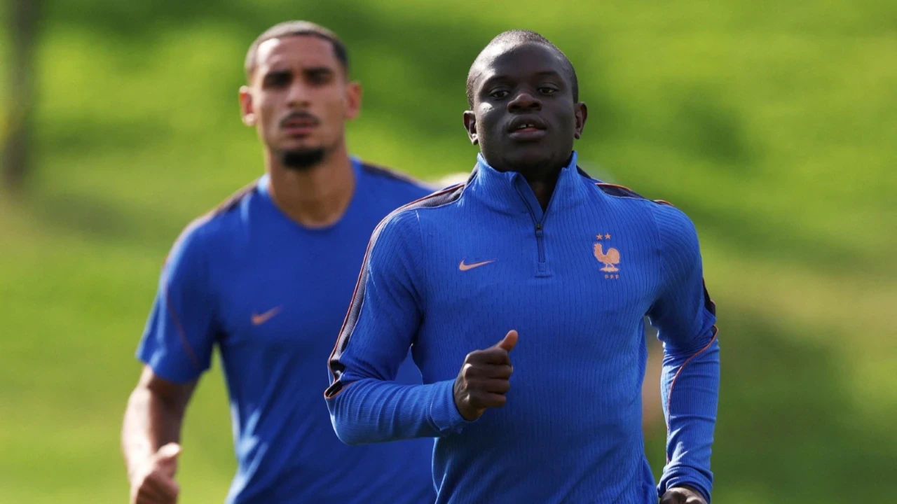 Kante'den Fenerbahçe'yi korkutan haber: Deschamps açıkladı