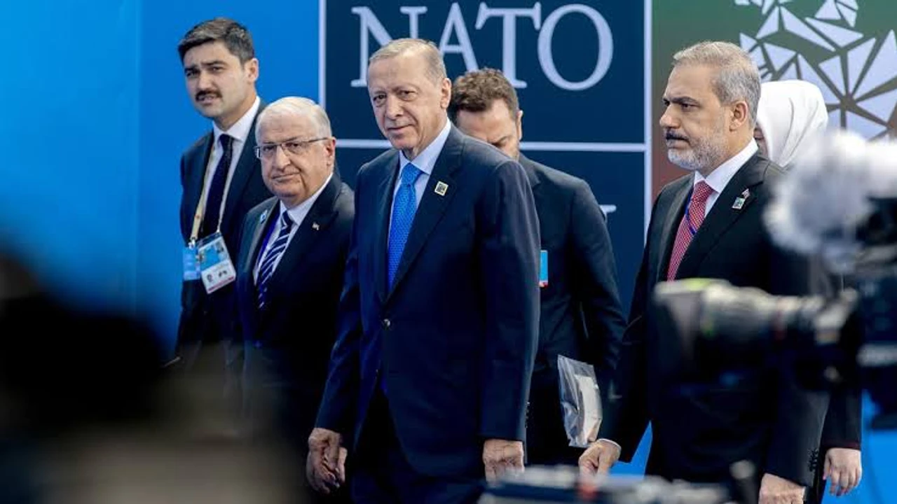 Cumhurbaşkanı Erdoğan, NATO zirvesinde 32 liderle görüşecek!