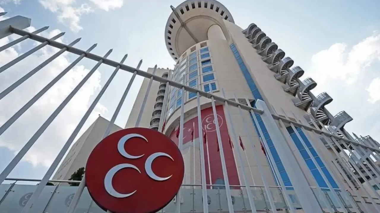 MHP Manisa il teşkilatı feshedildi! İl Başkanlığı görevine yeni atama