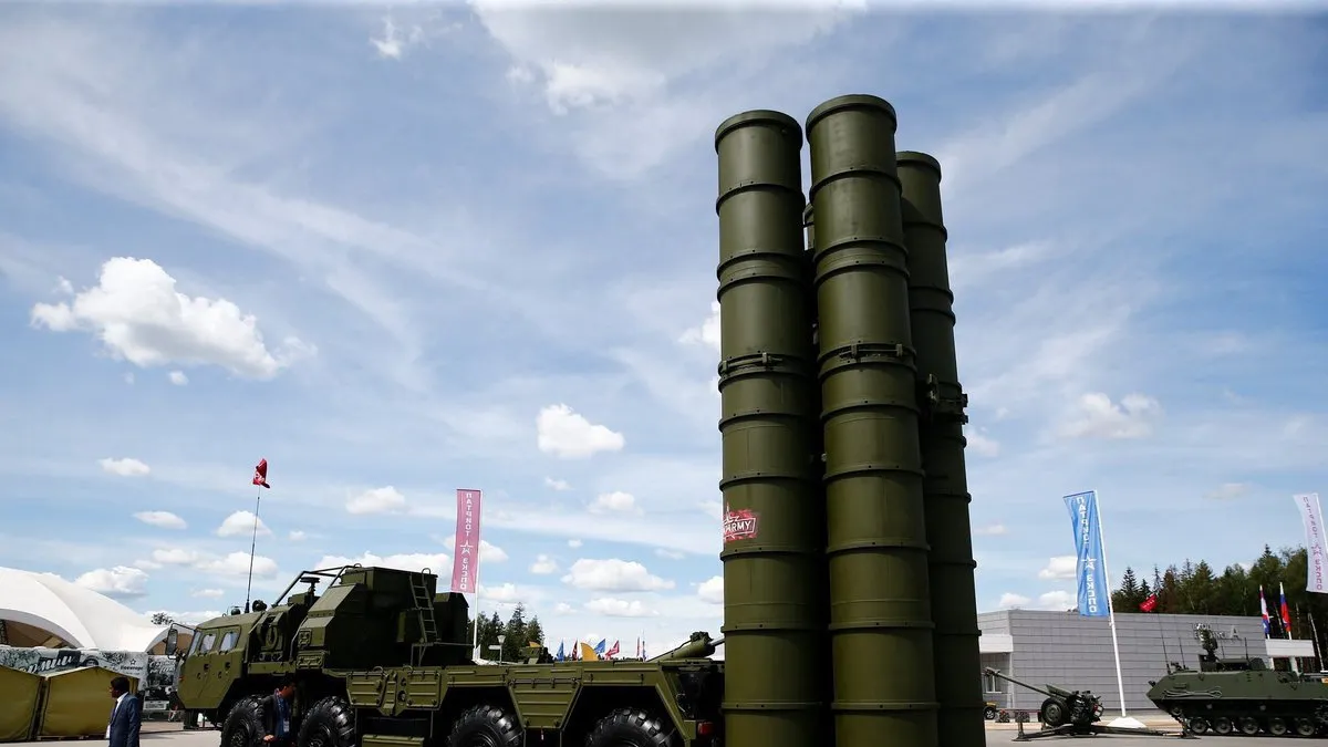 Kremlin'den S-400 açıklaması: 'Türkiye ile temas halindeyiz'