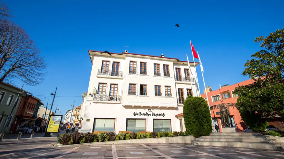 Şile Belediyesine yönelik soruşturmada 16 şüpheli gözaltına alındı