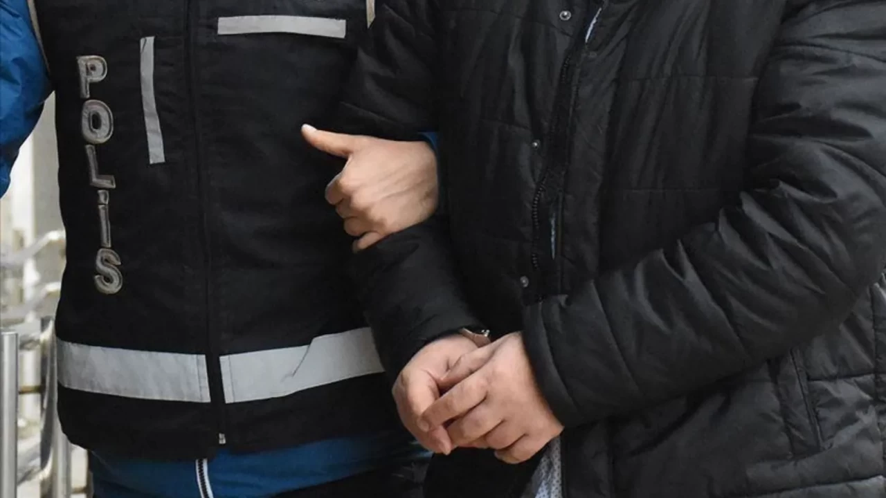 CHP Ankara Milletvekili Adnan Beker’in oğlu gözaltında!