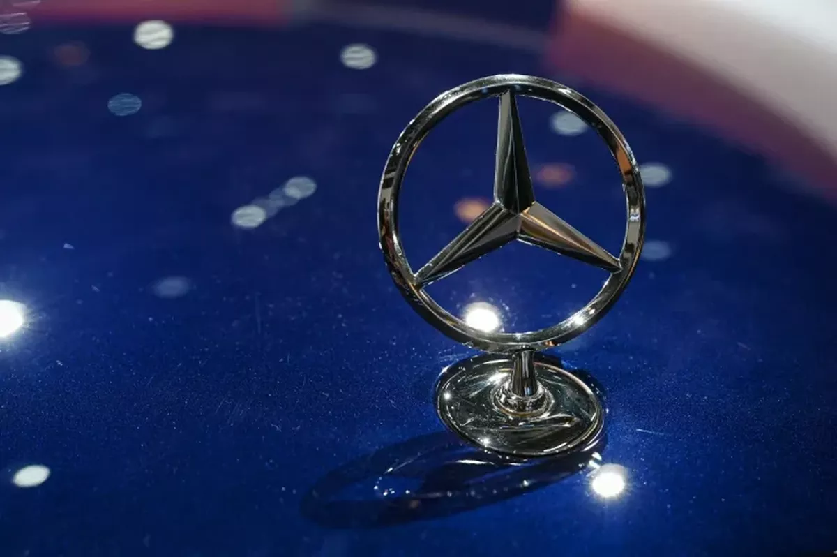 Mercedes-Benz'in Çin’deki Rekabet Nedeniyle Kârı Düştü