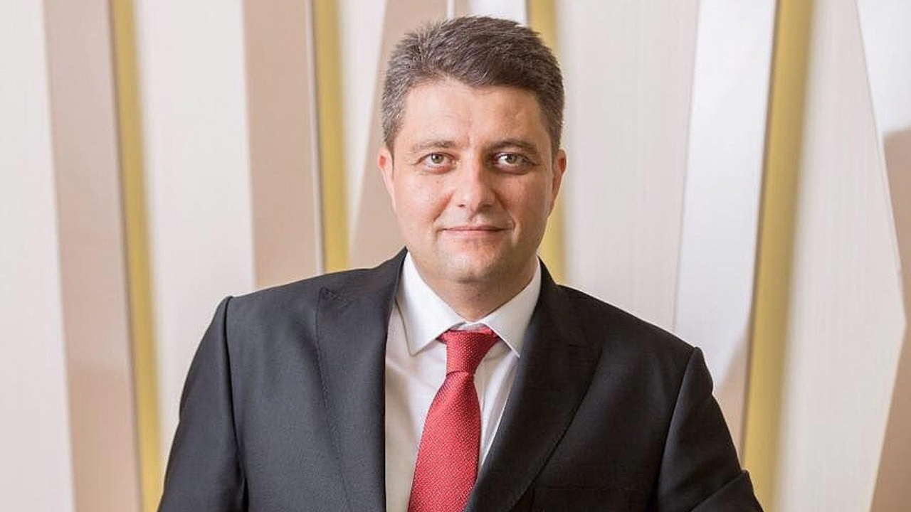 İYİ Parti'den istifa eden milletvekili AK Parti'ye katıldı
