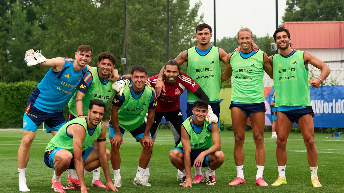 İspanya'da Dünya Kupası finali mesaisi başladı
