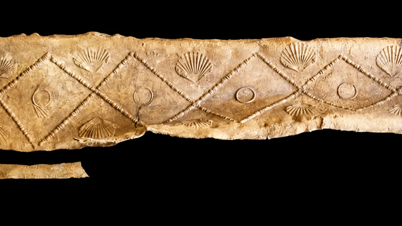 İngiltere'de 1800 yıllık nadir kurşun tabut bulundu
