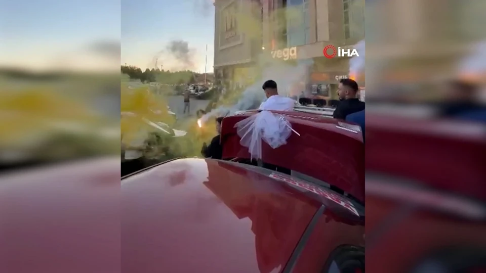 Eskişehir’de İlginç Nişan Konvoyu Mahallede Şaşkınlık Yarattı