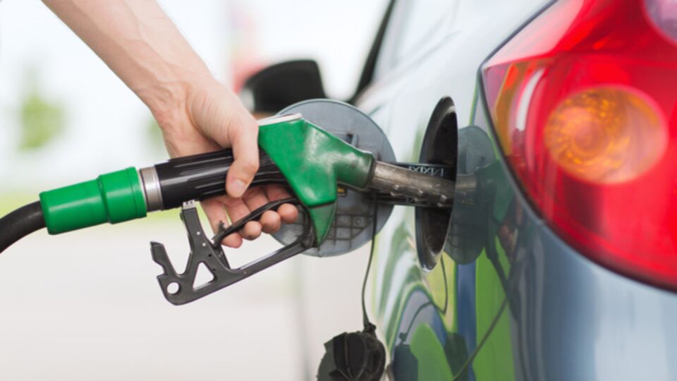Motorine zam pompaya yansıdı: Bazı illerde litre fiyatı 81 TL'yi geçti