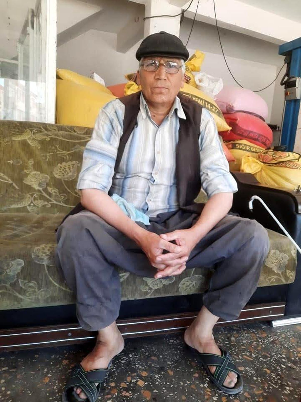 Yalnız yaşayan adam evinin önünde ölü bulundu