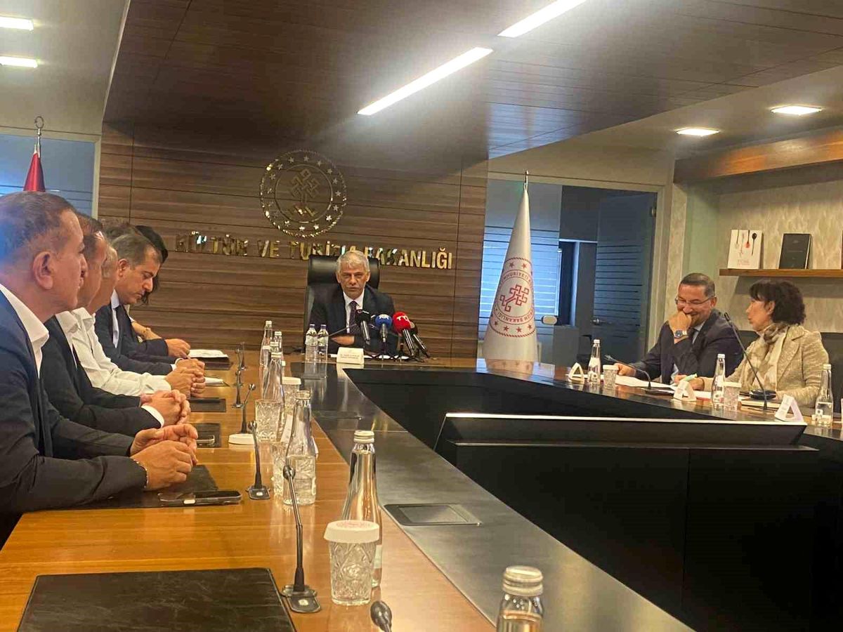 Kültür ve Turizm Bakan Yardımcısı Alparslan: "Konaklama imkanlarını artırarak, sektörde önemli bir ihtiyacı karşılamayı..
