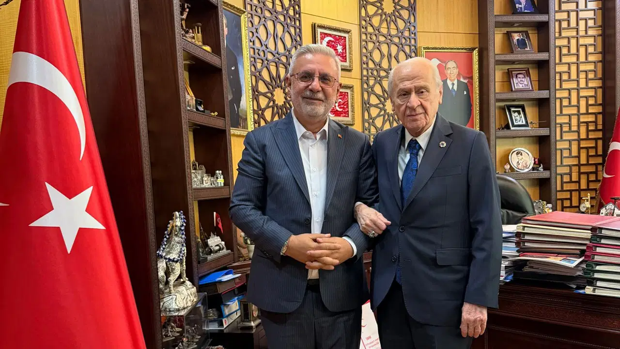 Eski AKP milletvekili Metiner, Bahçeli’yi ziyaret etti: ‘Süreç son aşamasında’