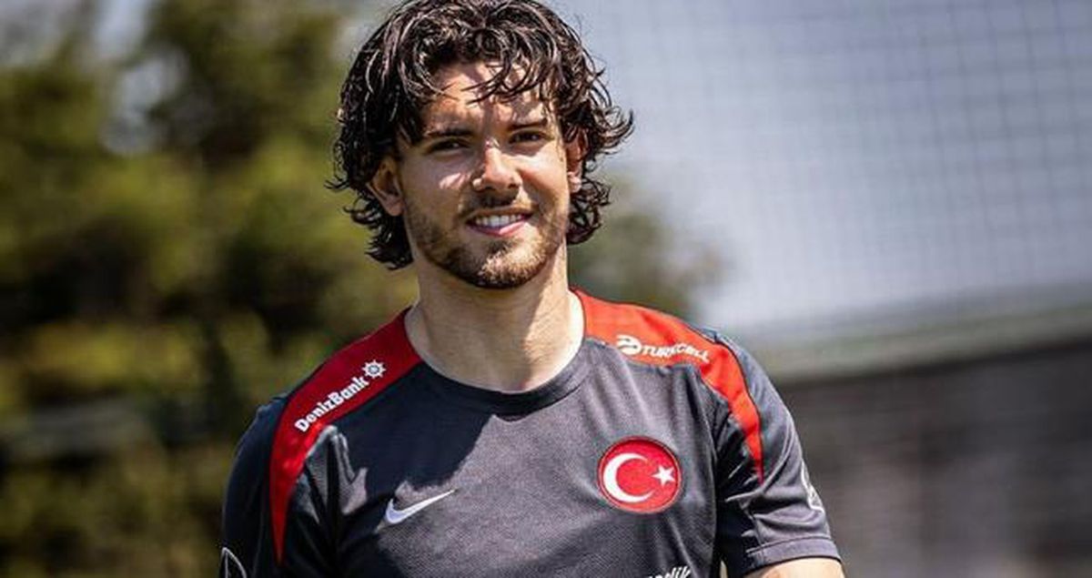 Ferdi Kadıoğlu kimdir? Defans Ferdi Kadıoğlu kaç yaşında, nereli, hangi takımda oynuyor?