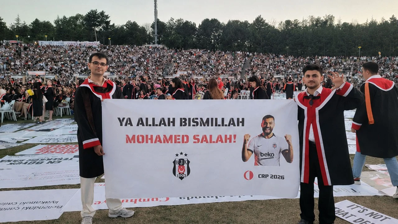 ODTÜ’ye damga vuran pankart: Ya Allah Bismillah Muhammed Salah!