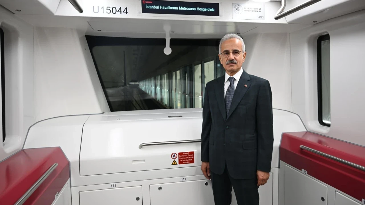 İstanbul'a yeni metro: Halkalı-Gayrettepe arası 57 dakikaya düşecek