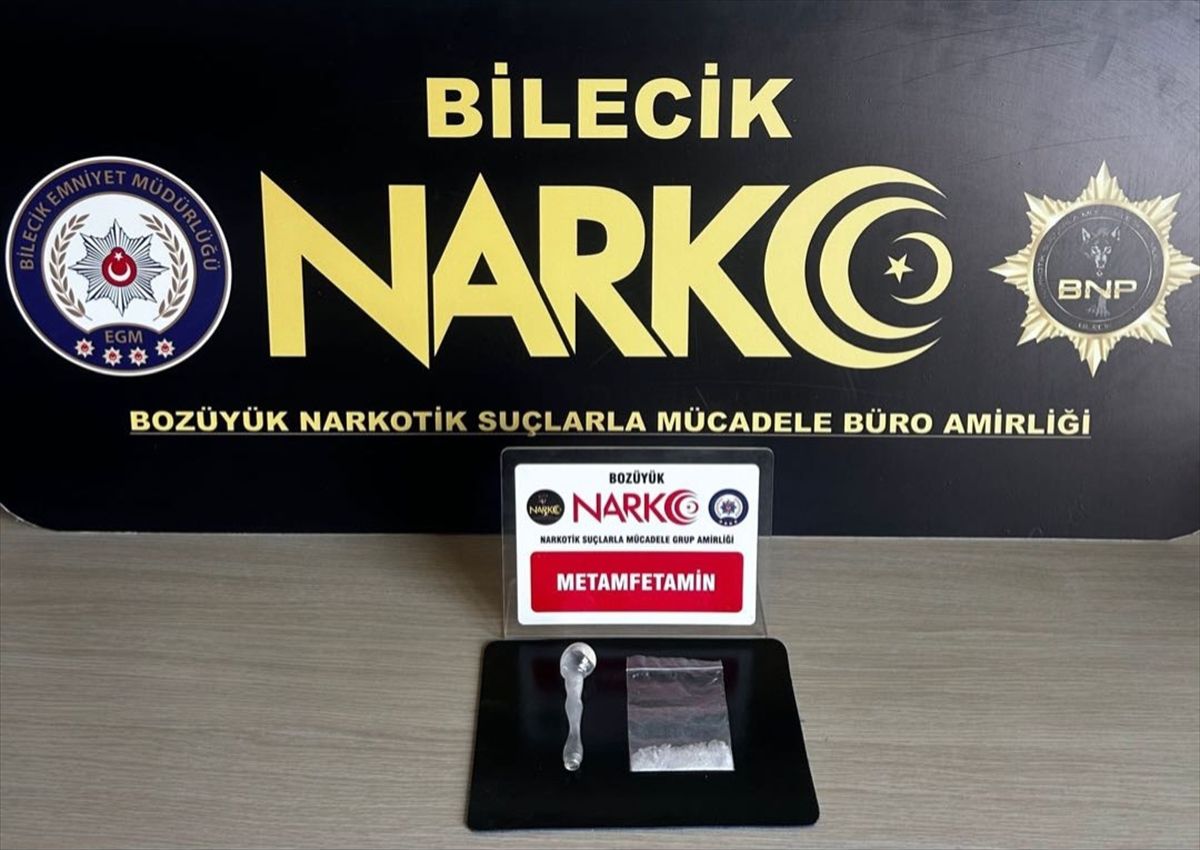 Bilecik'te üzerinde uyuşturucu bulunan zanlı yakalandı