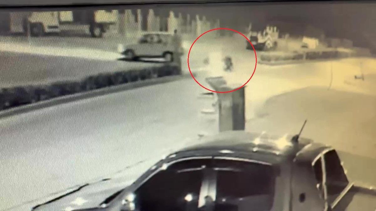 Dönüş yapan motosiklete çarptı, olay yerinden kaçtı: 1 yaralı