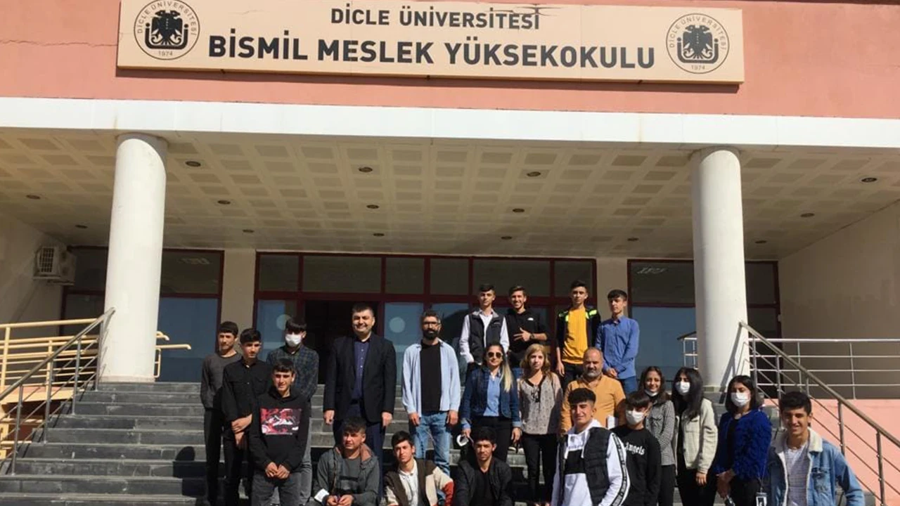 Dicle Üniversitesi'nden Bismil Ovası’nda uygulamalı tarım ve sürdürülebilir üretim hamlesi!