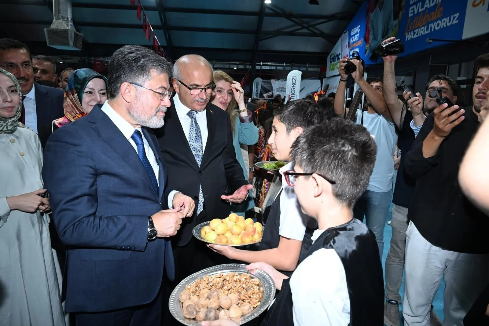28. Kayısı Festivali coşkuyla başladı