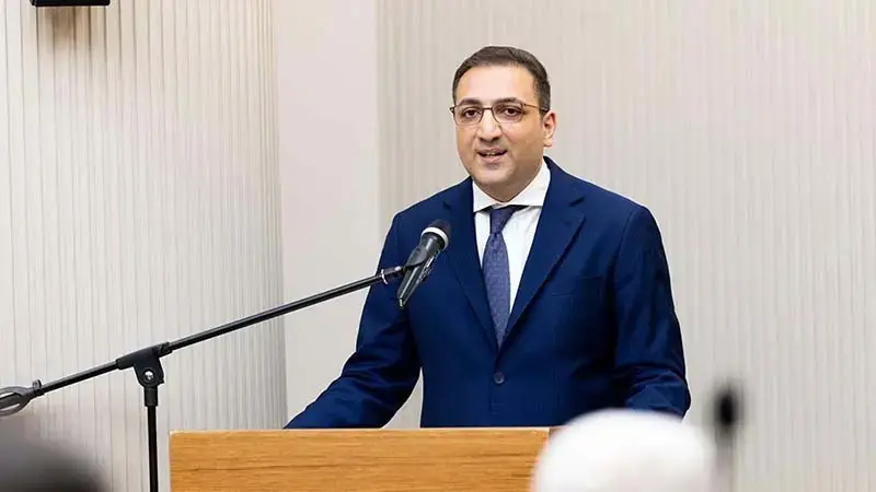 Balçova Belediye Başkanı Onur Yiğit ve 2 şüpheli adliyede