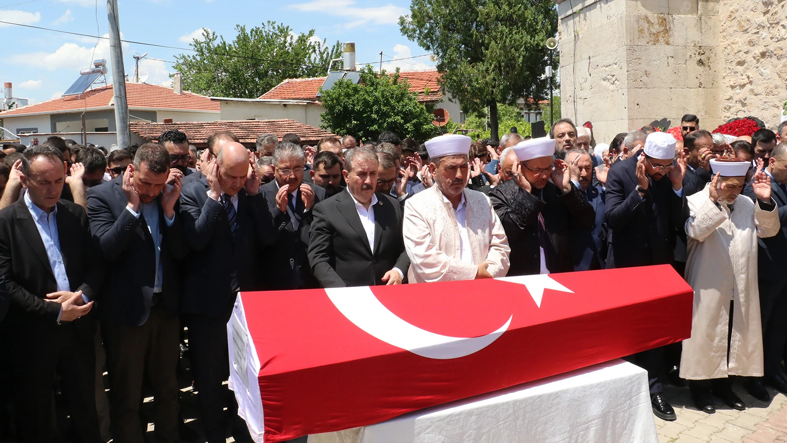 Mustafa Destici’nin ağabeyi, son yolculuğuna uğurlandı