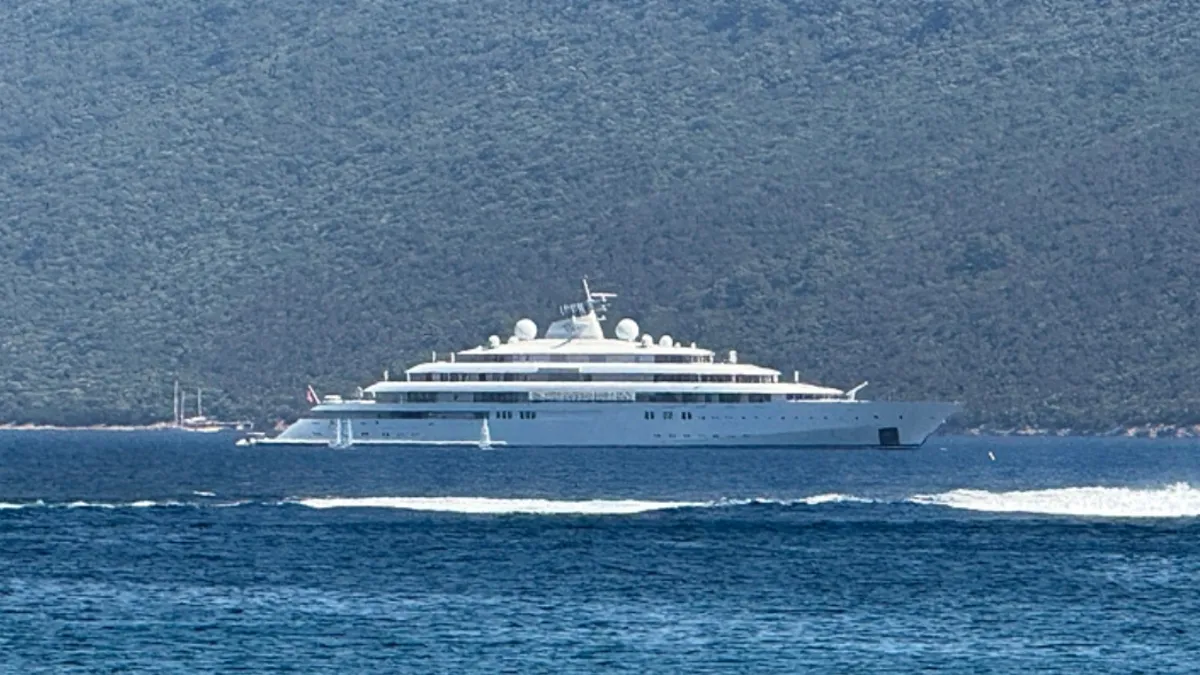 150 milyon dolarlık yüzen saray Bodrum’da!