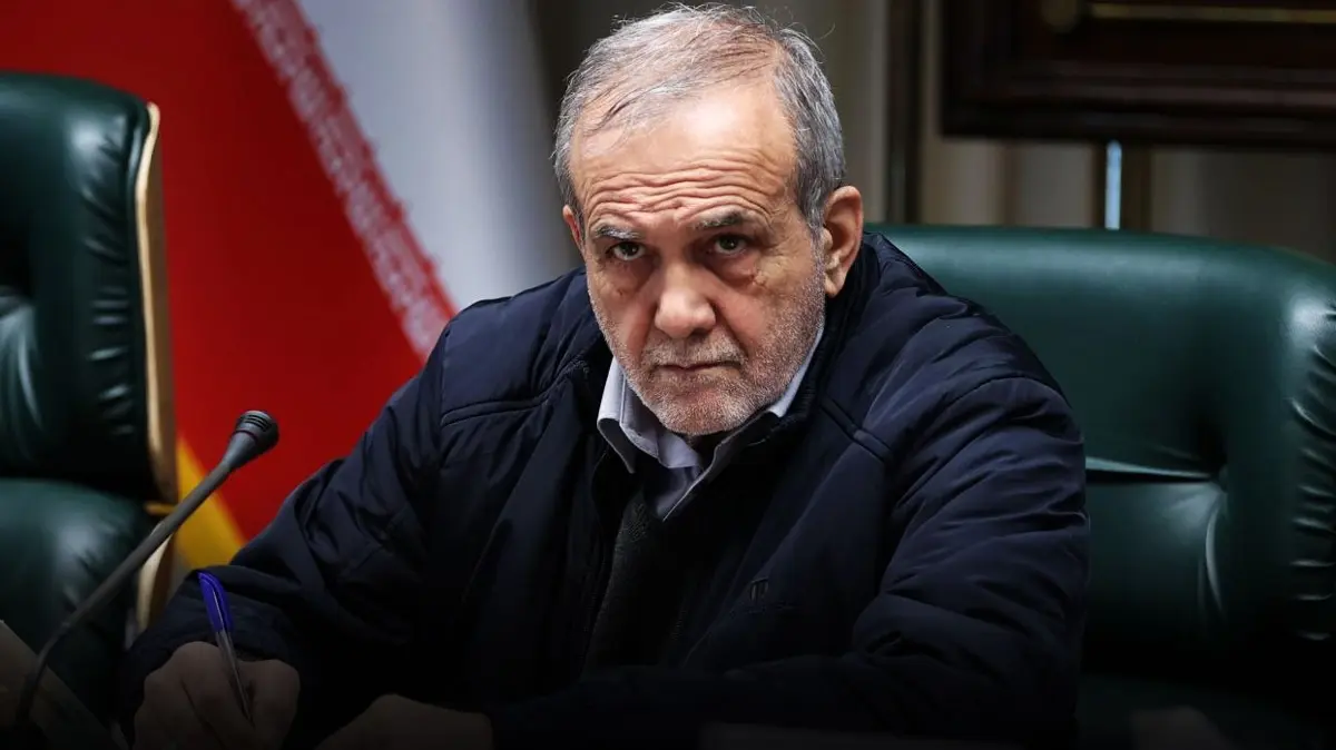 Pezeşkiyan İsrail'e ateş püskürdü: "Müslümanlar Siyonist rejimin hedefi olmayacak"