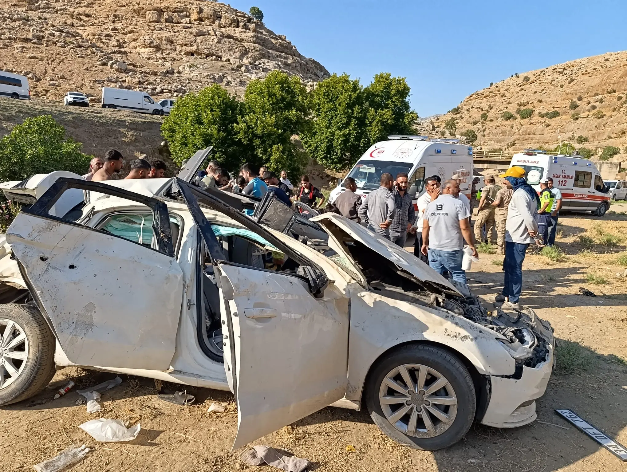 Şarampole yuvarlanan otomobil 2 kişinin ölümüne neden oldu