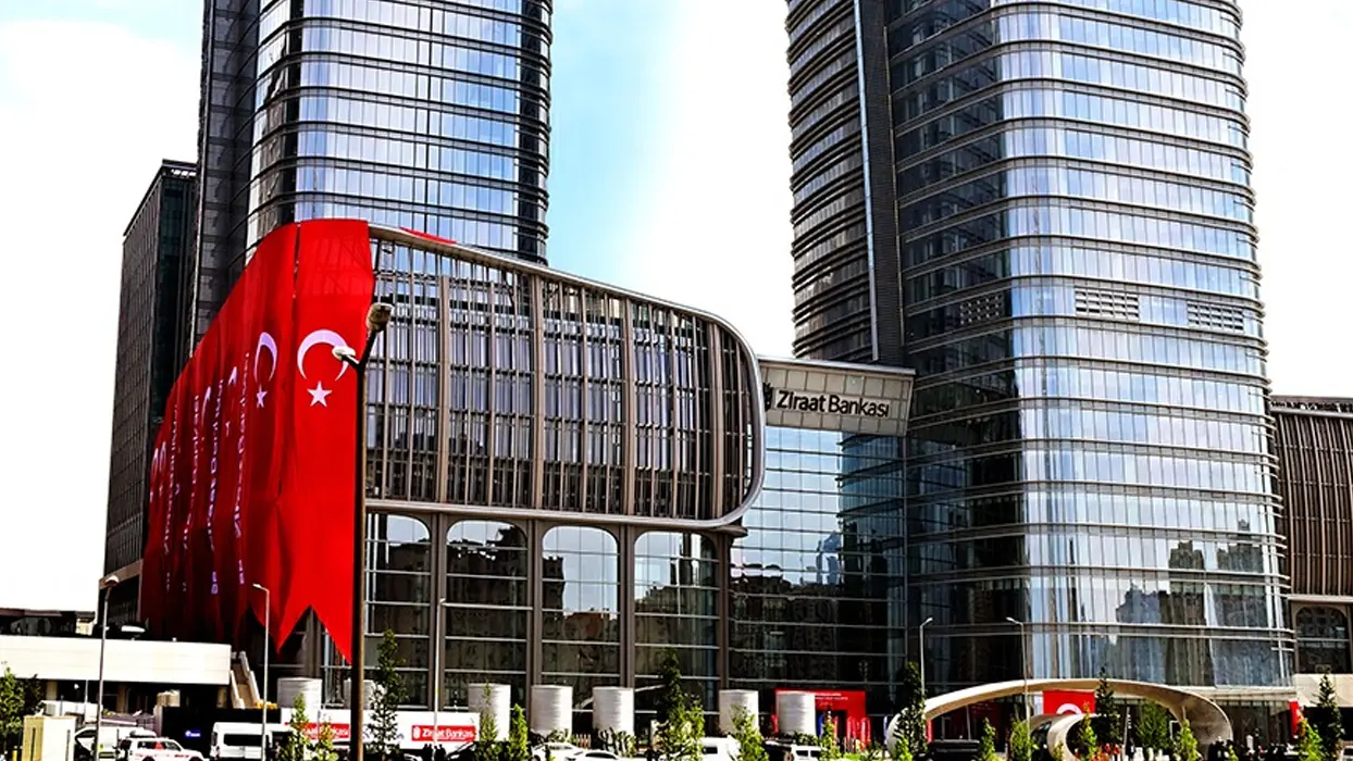 Ziraat Bankası Bulgaristan'a Yılın En İyi Yabancı Banka Şubesi Ödülü